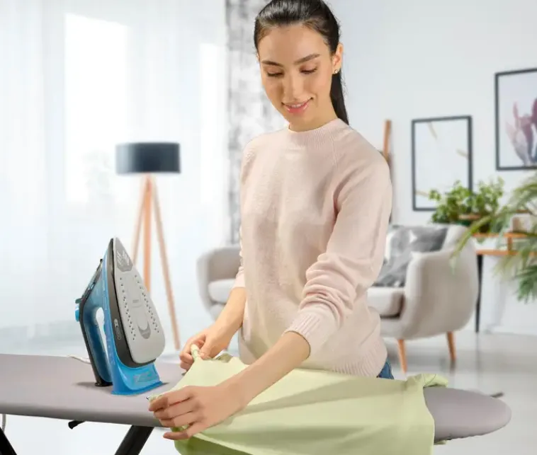 Braun Silitysraudat Ja Vaatehöyrystimet-Freestyle Fi3194Bk Hoyrysilitysrauta