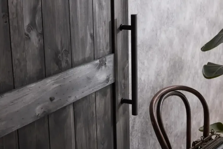 Habo Säilytyskalusteet-Liukuovenvedin Endless Manty