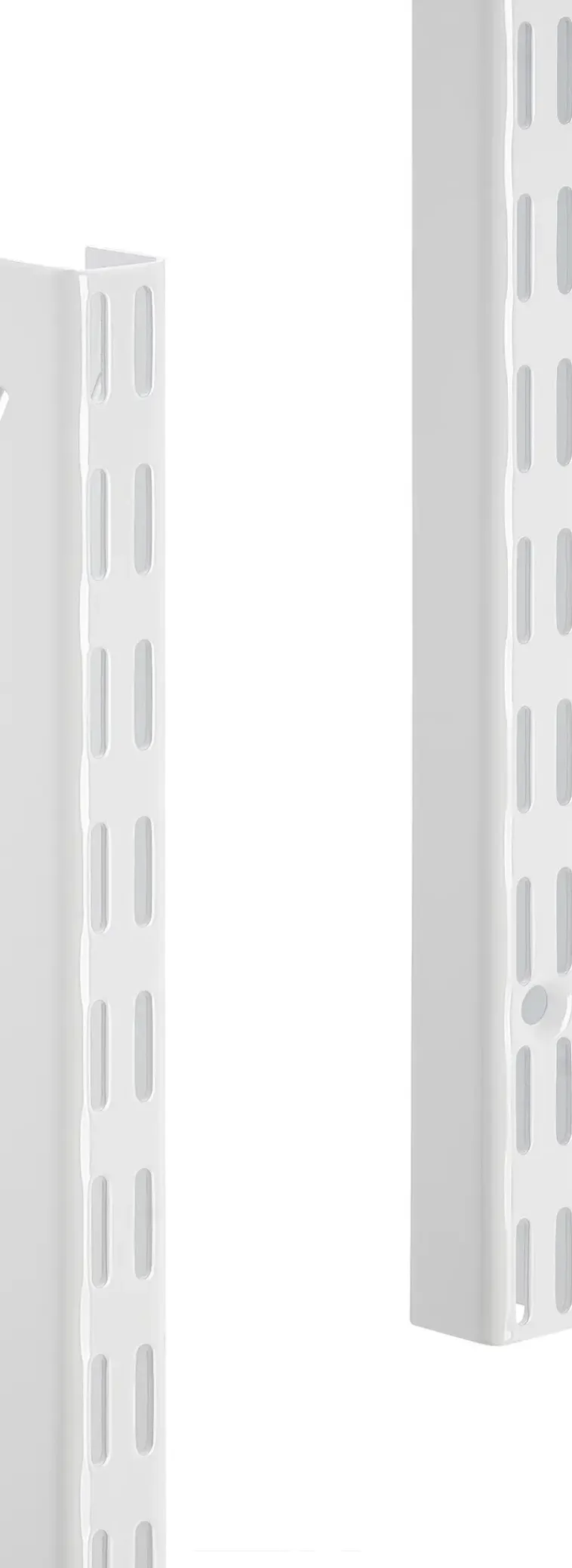 Elfa Säilytyskalusteet-Riippukisko, 2300 Mm, Johon Hyllyt, Ulosvedettavat Korit Ja Muut Sailytysjarjestelman Osat Kiinnitetaan. Helppo Asentaa Ja Saataa.