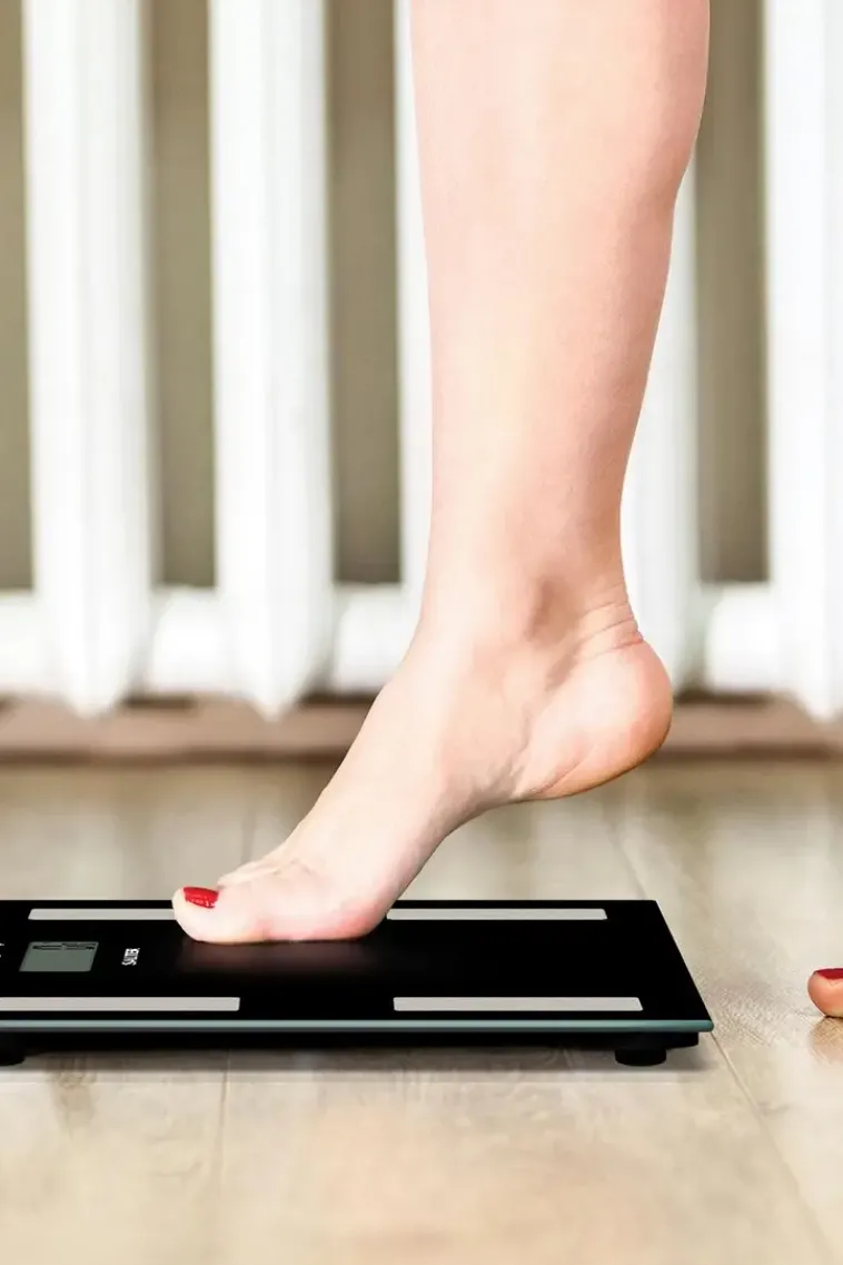 Salter Henkilövaa'at-Kehonanalyysivaaka Max 180 Kg Musta 9150 Bk3R