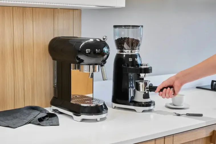 Smeg Kahvi Ja Tee-Kahvimylly Musta Cgf01Bleu