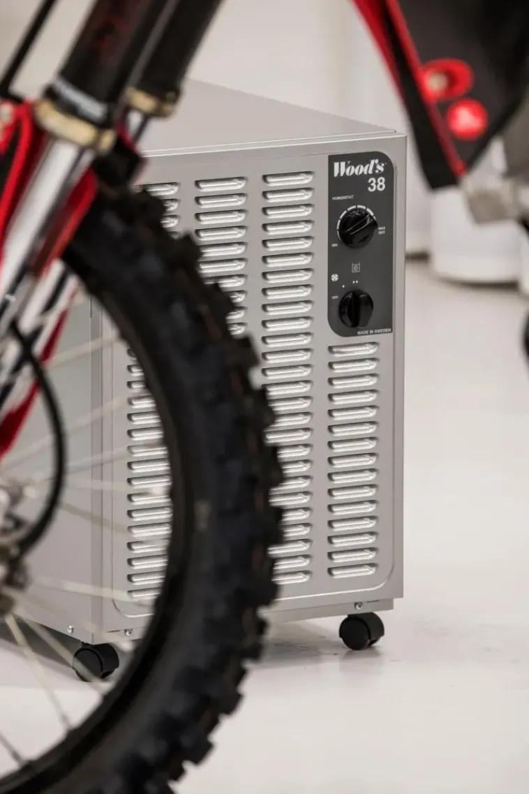 Wood's Ilmastointi Ja Huoneilma-Sw38Fm Kosteudenpoistaja Kellariin Yli 100M2